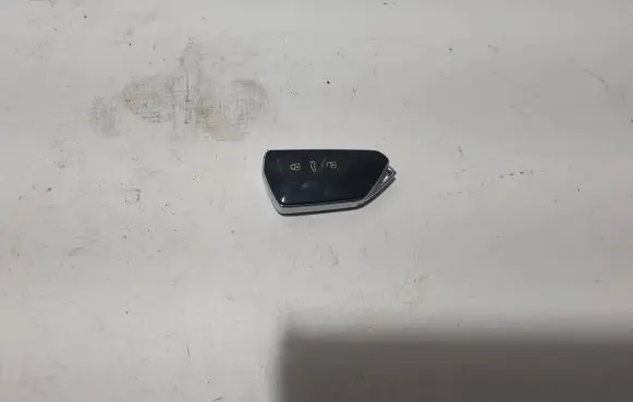 Skoda Octavia Mk4 Ignition key/card 5E3959752C
