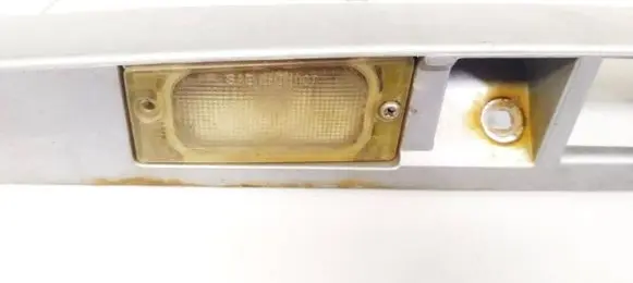 KIA Sorento Number plate light