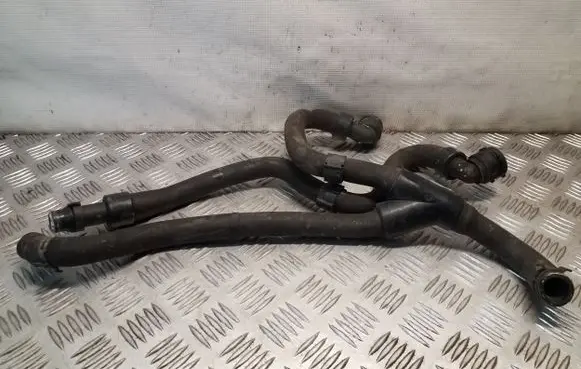 Opel Insignia A Engine coolant pipe/hose
