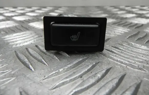 Lexus IS 200-300 Seat heating switch 153261 T5961