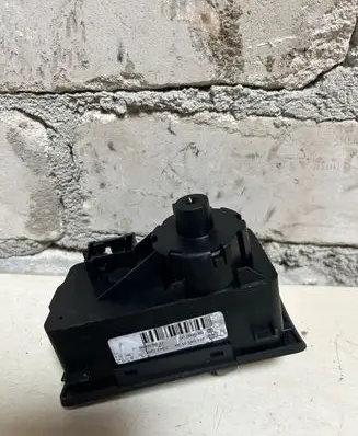 Mercedes-Benz E W211 Light switch 2115450104