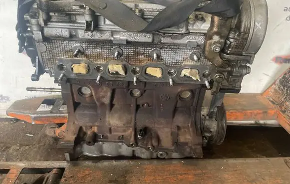 Renault Scenic II - Grand scenic II Engine K4MW761 D041584