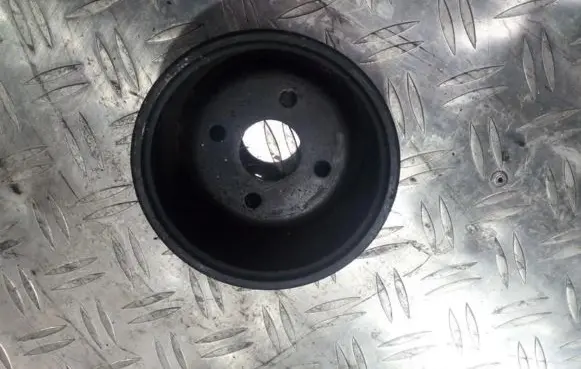 Toyota Carina T210 Water pump pulley 