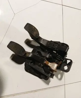 Ford Ka Clutch pedal 
