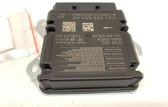 Volkswagen Transporter - Caravelle T6 Airbag deployment crash/impact sensor 2Q0959655AN