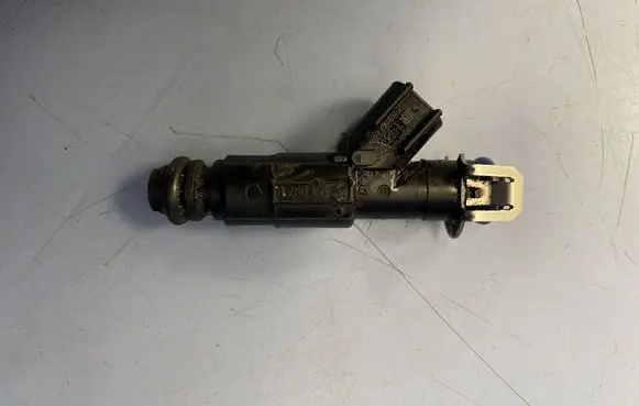 Ford Focus C-MAX Fuel injector 0280156154