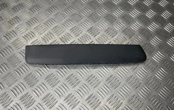 Ford Focus Front bumper splitter molding 4M5117E909AF