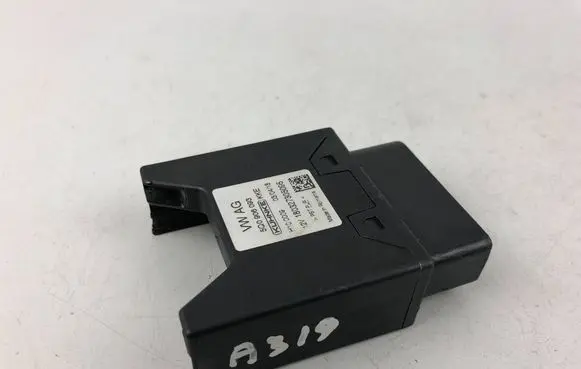 Audi A3 S3 8V Fuel injection pump control unit/module 5Q0906093