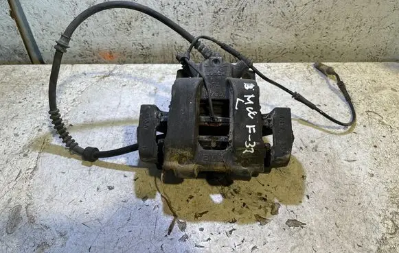 BMW 4 F32 F33 Front brake caliper