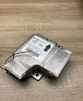 Opel Vectra C Airbag control unit/module 13170589