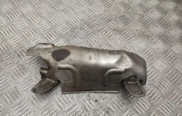 Porsche Cayenne (92A) Heat shield in engine bay 06E253037