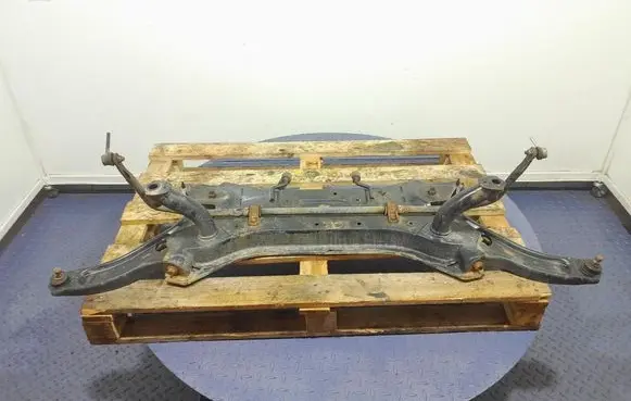 Suzuki Swift I Front subframe 