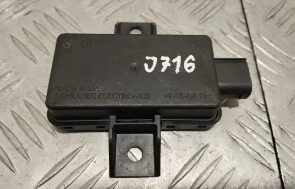 Maserati Ghibli Tire pressure control unit 670001902
