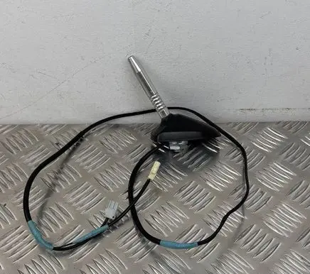 Toyota Auris 150 Aerial GPS antenna V307517C