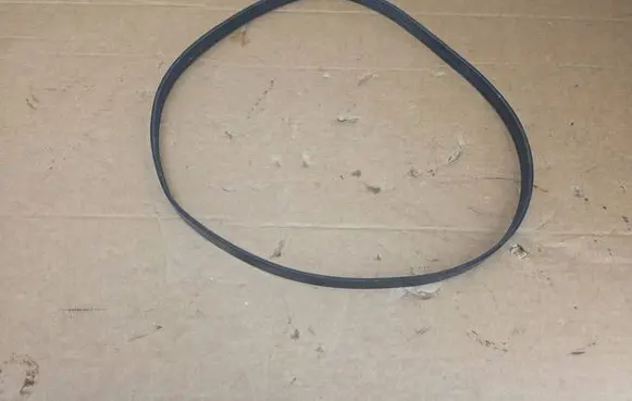Maserati Grecale Alternator belt 670154525
