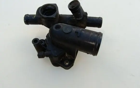 Renault Trafic II (X83) Thermostat 8200801567