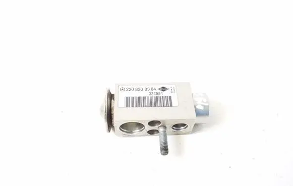 Mercedes-Benz SLK R171 Air conditioning (A/C) expansion valve A2208300384