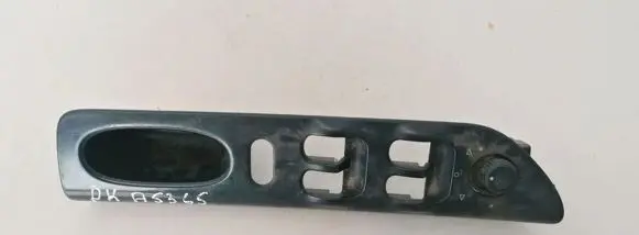 Renault Laguna I Wing mirror switch 7700421406 7700417090