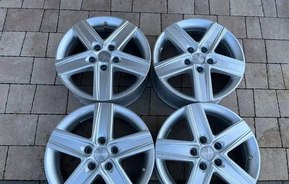 KIA Sportage R16 alloy rim 