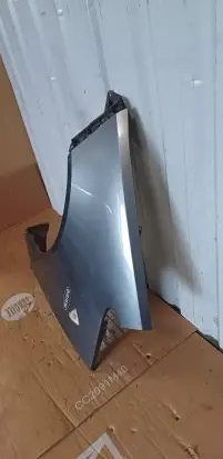 Mitsubishi Colt Fender