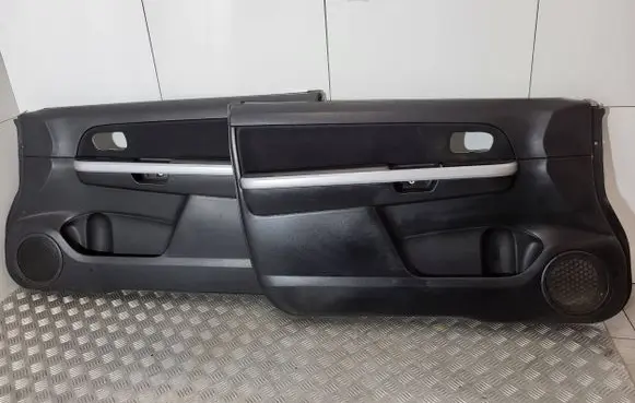Suzuki Grand Vitara II Door card panel trim set 
