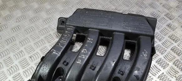Renault Laguna II Intake manifold 8200125648