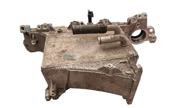 Volkswagen PASSAT B8 Intake manifold 04L129766AQ