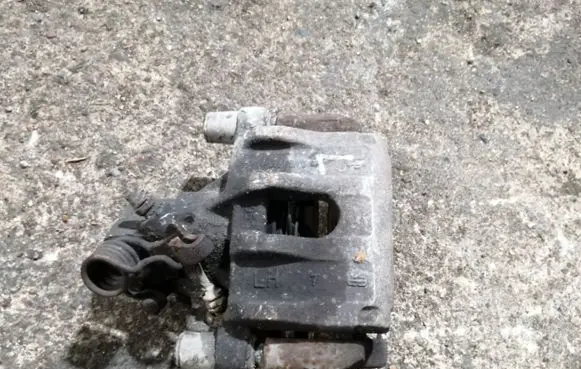 Ford Focus Rear brake caliper