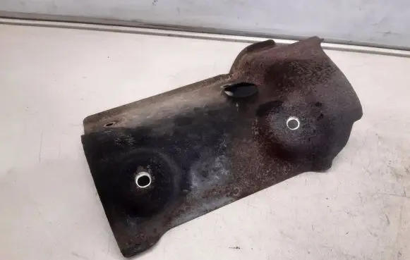 Nissan Navara D40 Exhaust heat shield