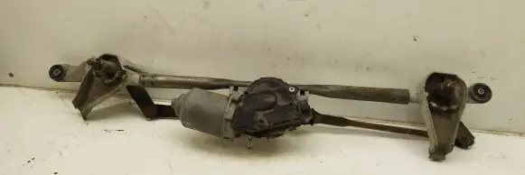Subaru Forester SH Front wiper linkage and motor 86511SC010
