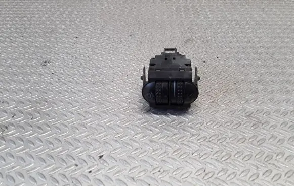 Volkswagen PASSAT B5.5 Headlight level height control switch 3B0941333C