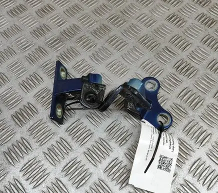 Tesla Model Y Rear door hinge set 149749500C 149749400C