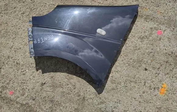 Renault Trafic II (X83) Fender