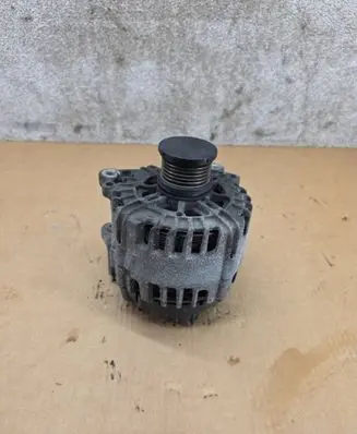 Seat Leon (5F) Generator/alternator 03L903023L 116033686 T612C04E
