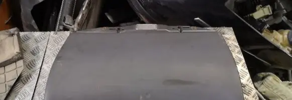 Volvo S60 Glove box sb180738