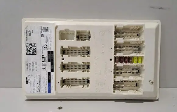 BMW X6 G06 Central body control module 5B36BD2 5B8E989