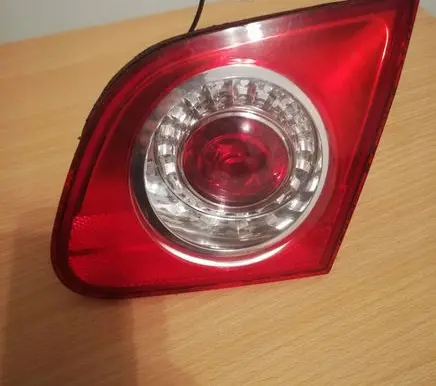 Volkswagen PASSAT B6 Tailgate rear/tail lights