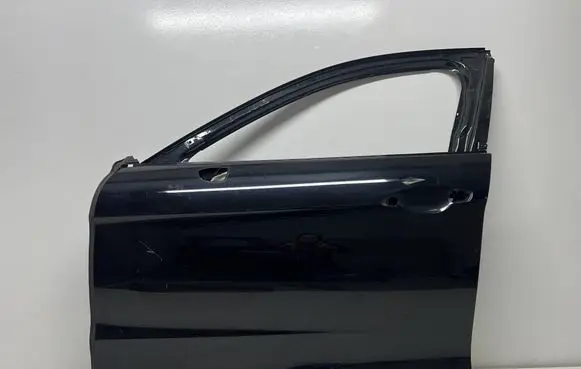 Porsche Panamera (971) Front door