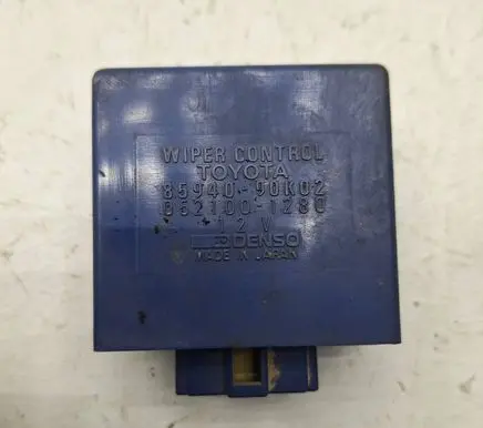 Toyota Land Cruiser (BJ70) Window wiper relay 8594090K02 0521001280