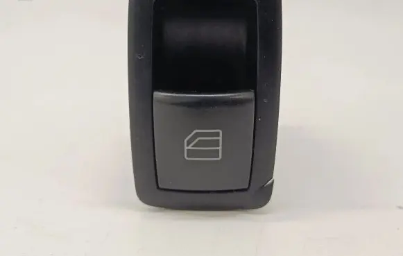 Mercedes-Benz R W251 Electric window control switch A2518200510
