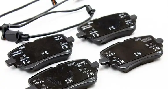 Audi A8 S8 D2 4D Brake pads (front) 4N0698451E