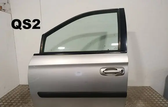 Chrysler Voyager Front door 