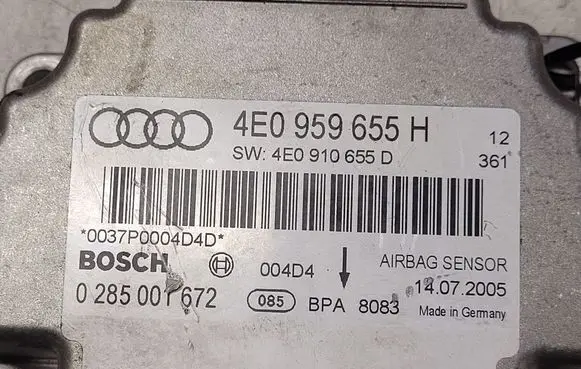 Audi A8 S8 D3 4E Airbag control unit/module 4E0959655H 4E0910655D 0285001672