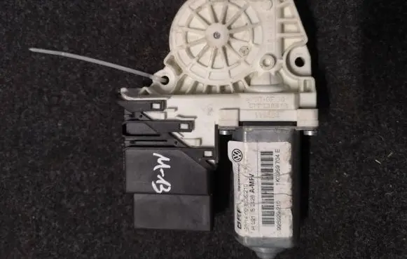 Seat Altea Rear door window regulator motor 1K0959704E 995929210 14099006