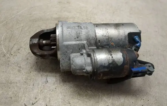 Hyundai ix35 Starter motor 361002A800 8000396