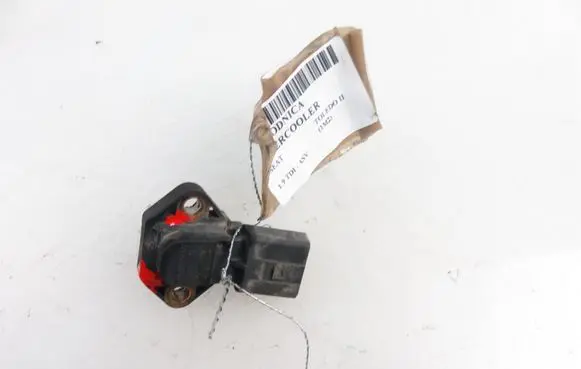 Seat Toledo II (1M) Turbo air boost pressure sensor 038906051 0261002177