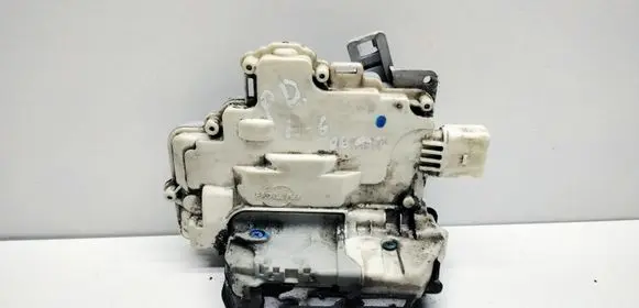 Audi A6 S6 C6 4F Front door lock