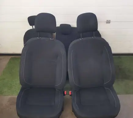 Dacia Sandero II Seat set 