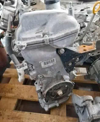 Toyota Yaris Engine X1NP92 04102351 0106136