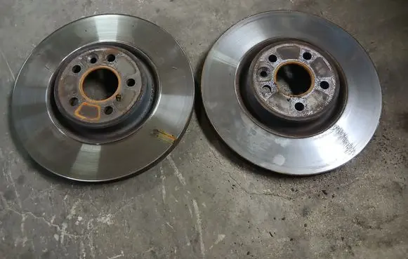 Volvo V60 Front brake disc